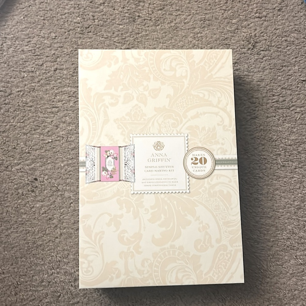 Anna Griffin, simple shutter card making kit.